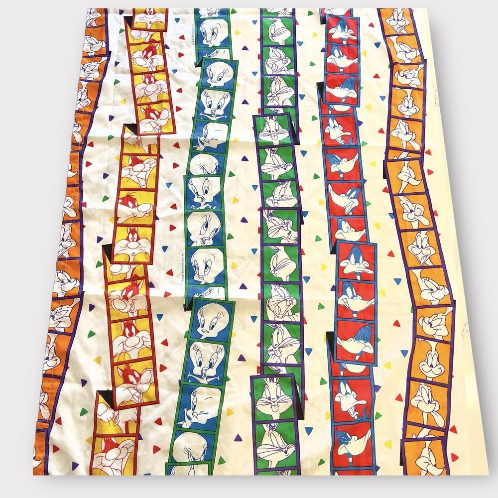 Vintage Looney Tunes Photo Strip Valance Curtain Panel 1993 Warner Bros 38.5x68”
